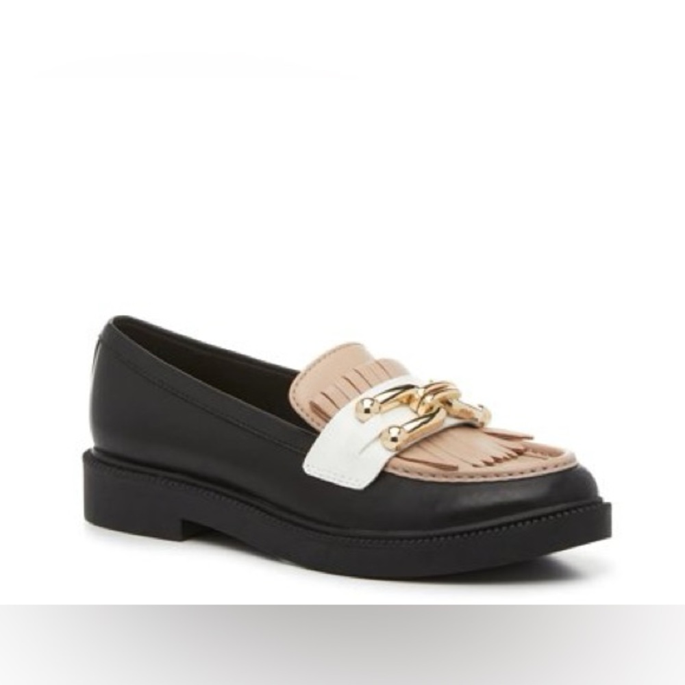 NEW Marc Fisher Calisto Loafer Color Black Upper/Beige Vamp Tassel Chain Detail
